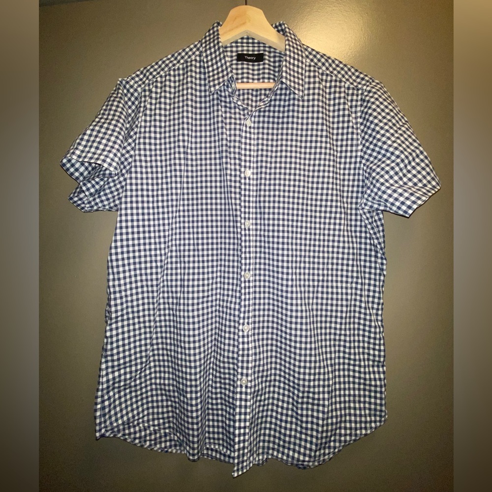Theory Short sleeve plaid button down